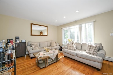 22-07 Parsons Blvd, Flushing, NY 11357 - photo 3