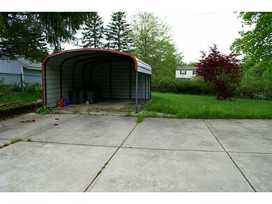Parking Lot/Garage.