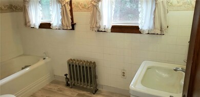 1482 Chopmist Hill Rd unit A, North Scituate, RI 02857 - photo 7