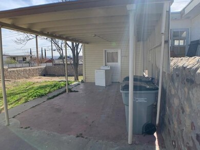 2512 Mountain Ave, El Paso, TX 79930 - photo 6