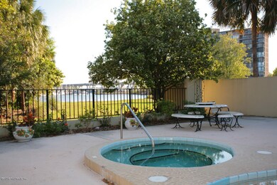 4300 Lakeside Dr unit 8, Jacksonville, FL 32210 - photo 4