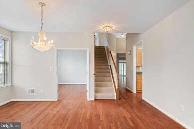 13426 Brogue Ct, Gainesville, VA 20155 - photo 6