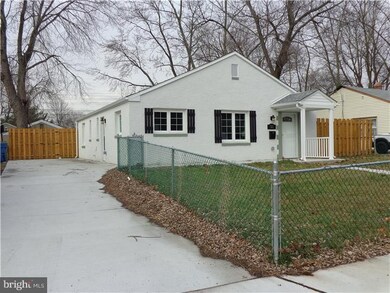 321 Howell Dr, New Castle, DE 19720 - photo 2