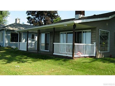 Exterior Front. Here s a view of the water side of