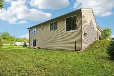 509 Coventry Cir unit 196, Dexter, MI 48130 - photo 2