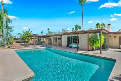LARGE POOL AND COVERED PATIO