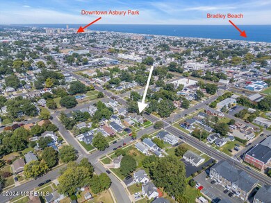 26 Evergreen Ave, Neptune, NJ 07753 - photo 6