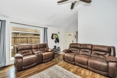 6737 Greenyard Dr, Houston, TX 77086 - photo 2