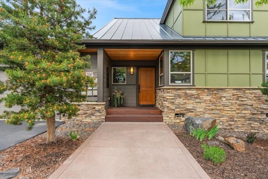 202 Presidio Park Ln, Redmond, OR 97756 - photo 3