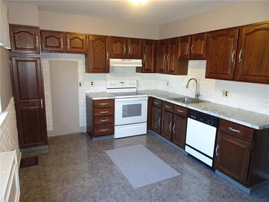 229 Old Forge Dr, Bath, PA 18014 - photo 6