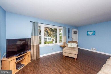 14 Third Ave, Halethorpe, MD 21227 - photo 2