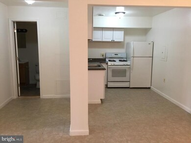 5204 Newton St unit T-1, Bladensburg, MD 20710 - photo 5