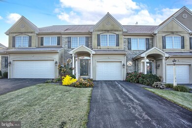 908 Walnut St, New Holland, PA 17557 - photo 2