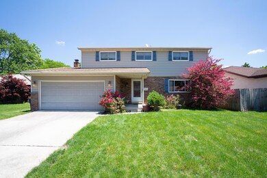 4944 Brittany Ct W, Columbus, OH 43229 - photo 2