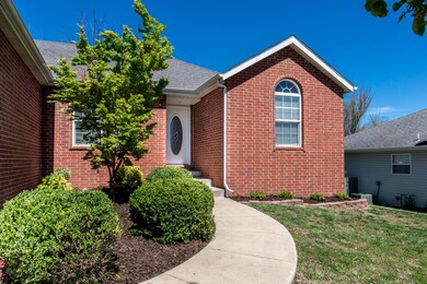 107 W Twin Oak Dr, Nixa, MO 65714 - photo 2