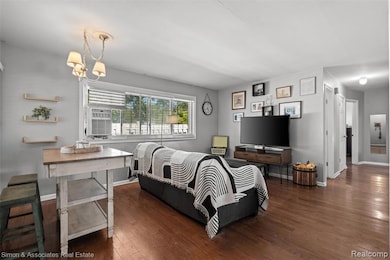 7568 Hazelton St, Dearborn Heights, MI 48127 - photo 6