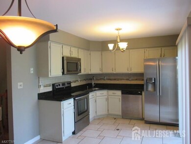 58 Delikat Ln, Sayreville, NJ 08872 - photo 6