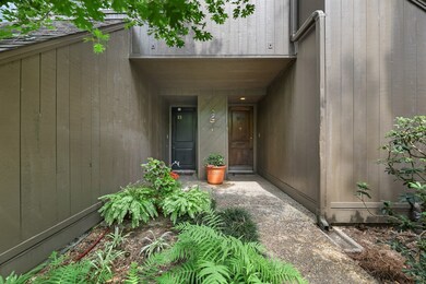 13 Litchfield Ln, Houston, TX 77024 - photo 2