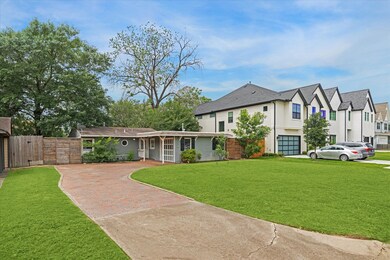 1111 Wakefield Dr, Houston, TX 77018 - photo 3