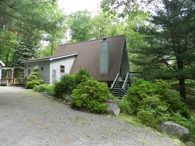 127 Hemlock Way, Canadensis, PA 18325 - photo 2