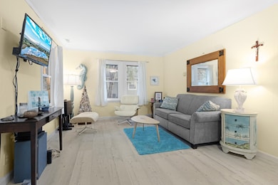 16 Lafayette Ave, Villas, NJ 08251 - photo 5