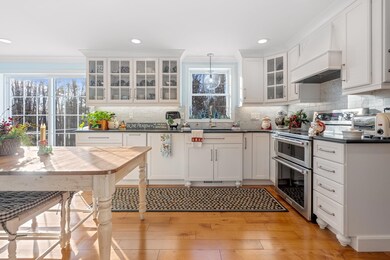 5 Nancy Ln, Hooksett, NH 03106 - photo 5