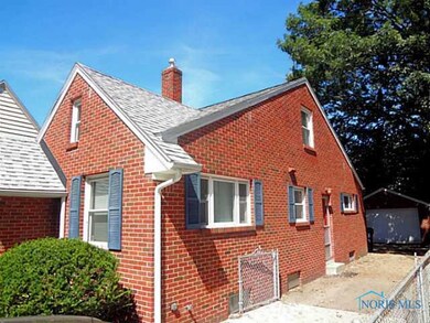 2114 Loxley Rd, Toledo, OH 43613 - photo 2