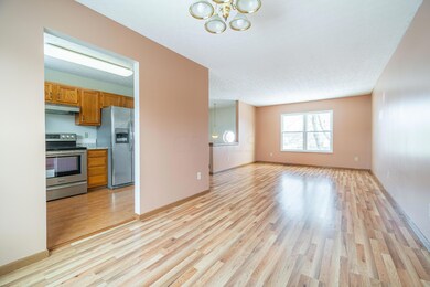 1564 Hansen avenue-21