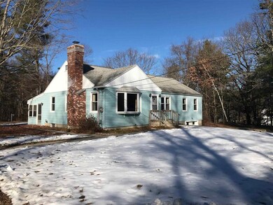 32 Pelham Rd, Hudson, NH 03051 - photo 2