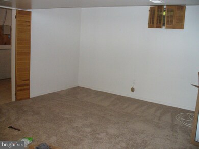 43 Eastford Ct, Parkville, MD 21234 - photo 7