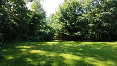 140 Huntsbridge Rd, North Attleboro, MA 02760 - photo 3