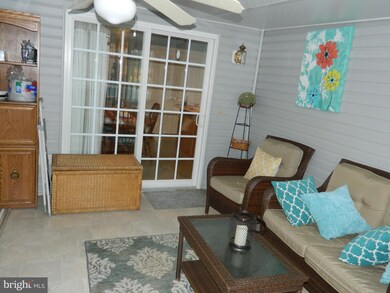 13559 Pulaski Dr, Hagerstown, MD 21742 - photo 6