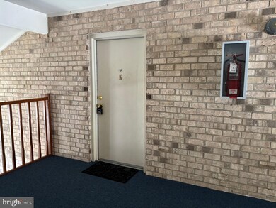 2219 Lowells Glen Rd unit K, Parkville, MD 21234 - photo 3