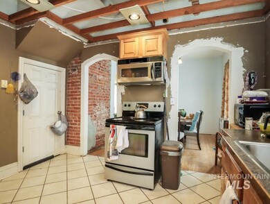 424 W Main St, Weiser, ID 83672 - photo 7