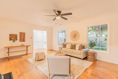 435 Olive Ave, Modesto, CA 95350 - photo 7