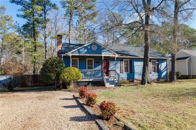 Brand new dimensional roof, painted front porch an