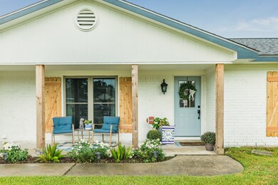 316 Hurstgreen Ln, Alvin, TX 77511 - photo 4