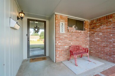 3608 N Utah Ave, Oklahoma City, OK 73112 - photo 4