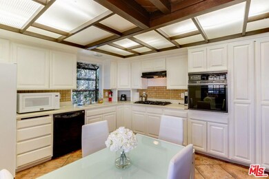 5150 Campo Rd, Woodland Hills, CA 91364 - photo 7