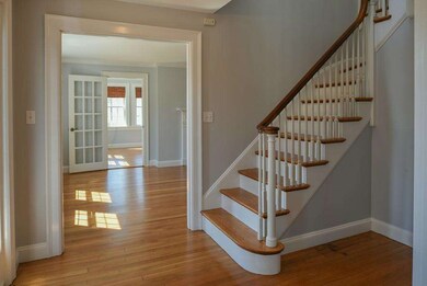 20 Worcester Ave, Swampscott, MA 01907 - photo 3