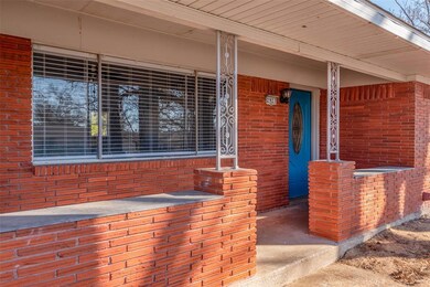 2927 Stafford Dr, Denison, TX 75020 - photo 2