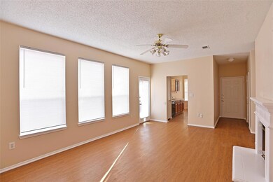 3909 Parkhaven Dr, Denton, TX 76210 - photo 6