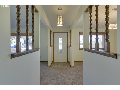 Entrance/Foyer