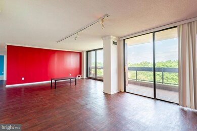 Winthrop House Condominium unit 810, Baltimore, MD 21218 - photo 6