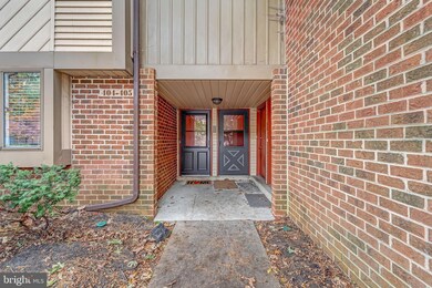 405A Cypress Point Cir unit 405A, Mount Laurel, NJ 08054 - photo 2