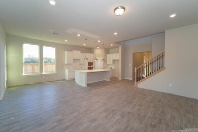 10638 Far Reaches Ln, Helotes, TX 78023 - photo 4