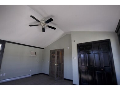 144 Main St unit 2, Winchester, NH 03470 - photo 4