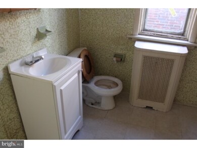 1146 Langham Ave, Camden, NJ 08103 - photo 6