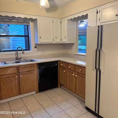 580 Burning Tree Rd unit 10, Pinehurst, NC 28374 - photo 6