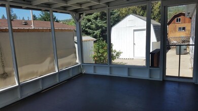 2325 NW Highland Ave unit SPC 52, Grants Pass, OR 97526 - photo 3